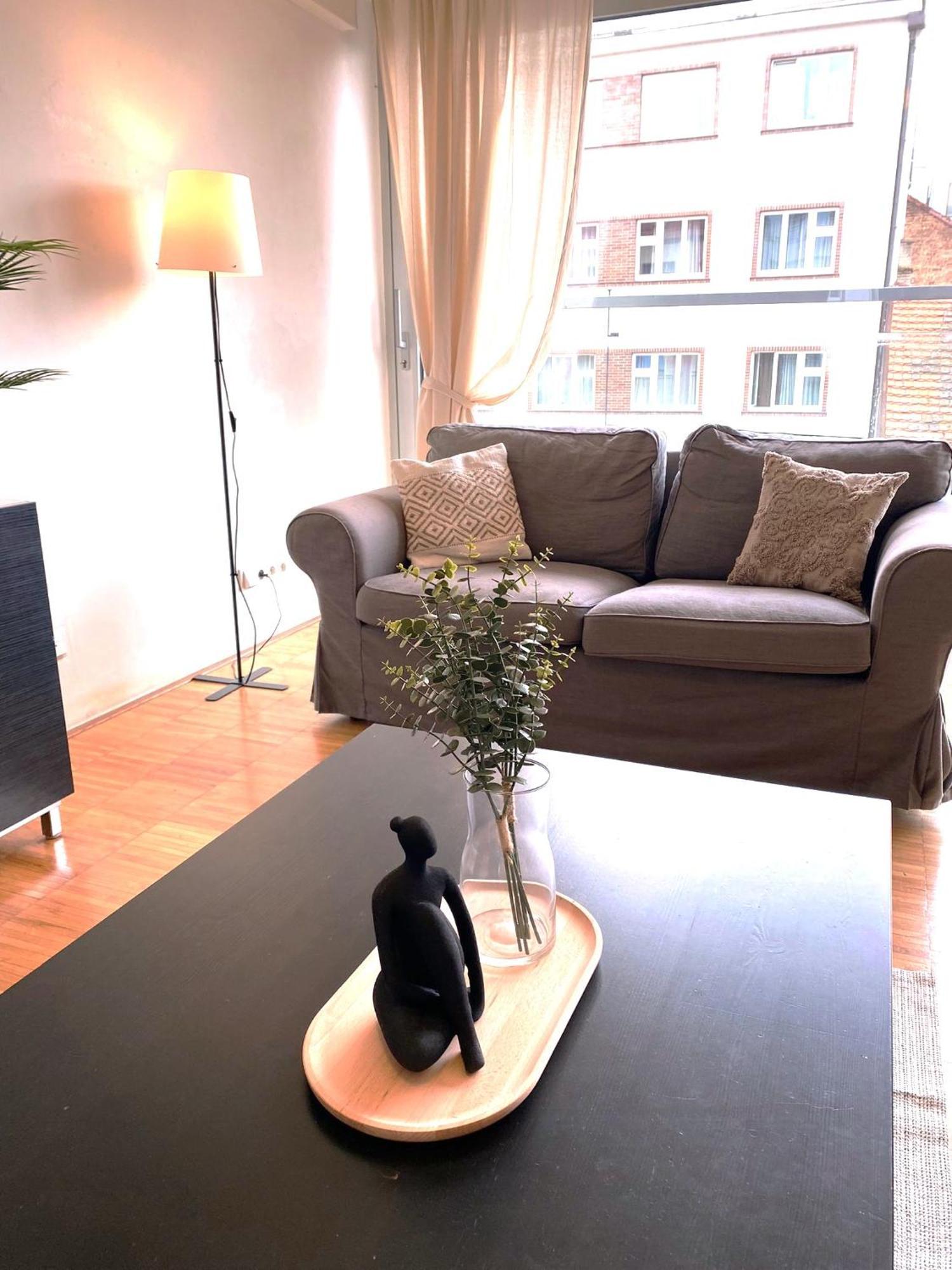 Appartamento Spacious Near Center With Balcony And Garage Parking